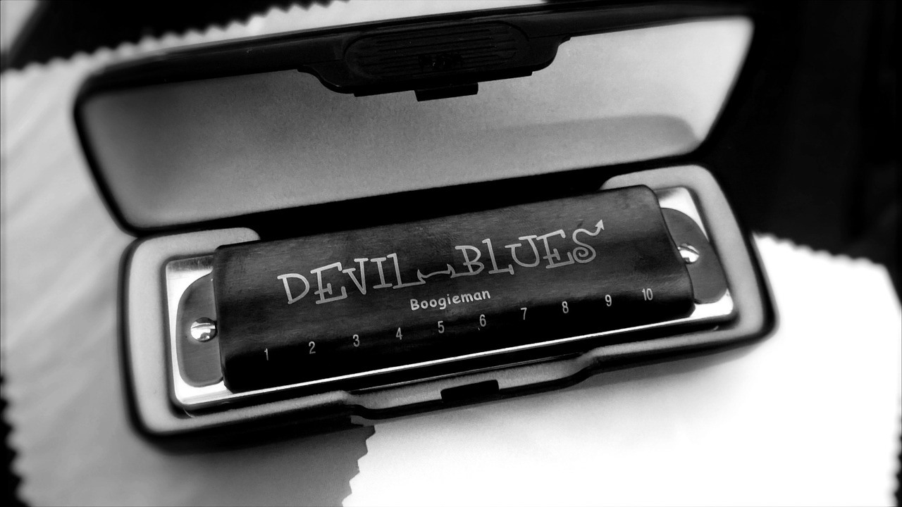 Devil Blues Harmonica