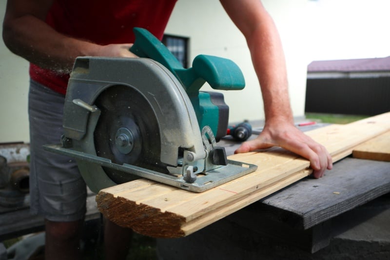 sawing